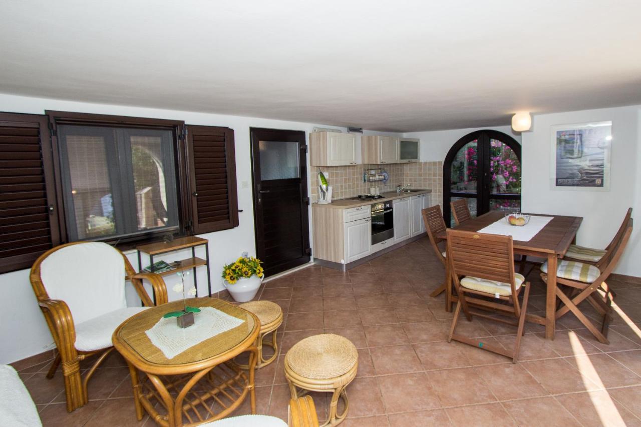 שיבניק Apartmani Alic מראה חיצוני תמונה